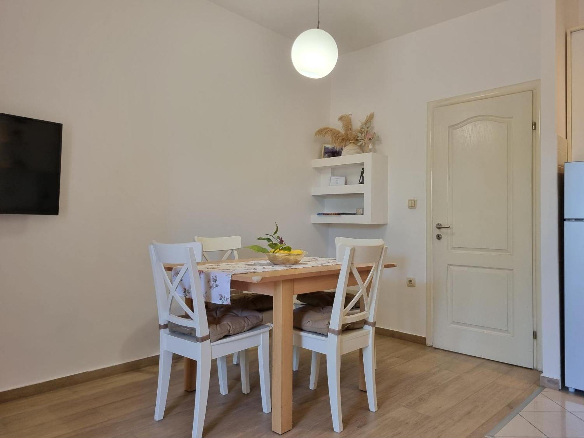 Apartments Kadenca Omis Exterior photo